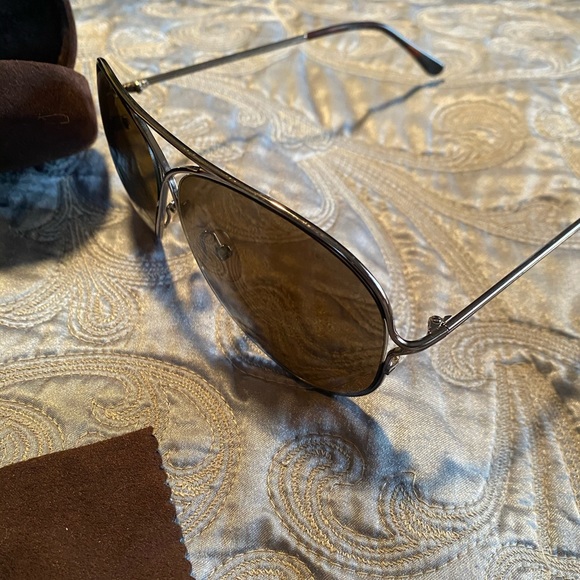 Tom Ford Sunglasses - Picture 4 of 6
